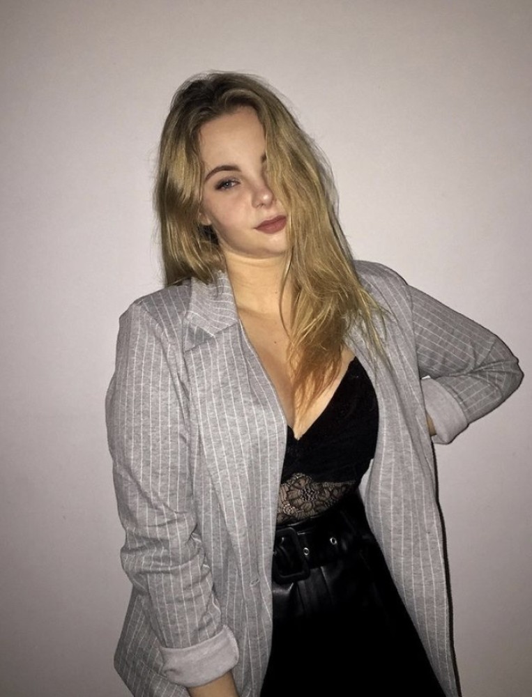 Индивидуалка 🎥 Александра фото № 2 в городе Сургут