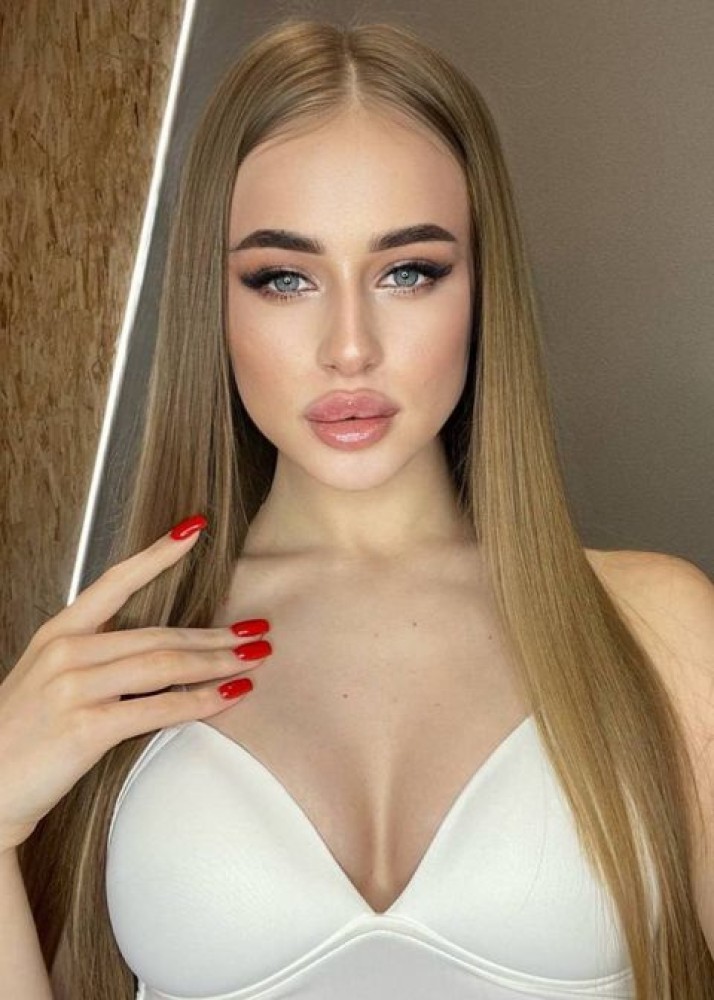 Индивидуалка Эля фото № 2 в городе Сургут