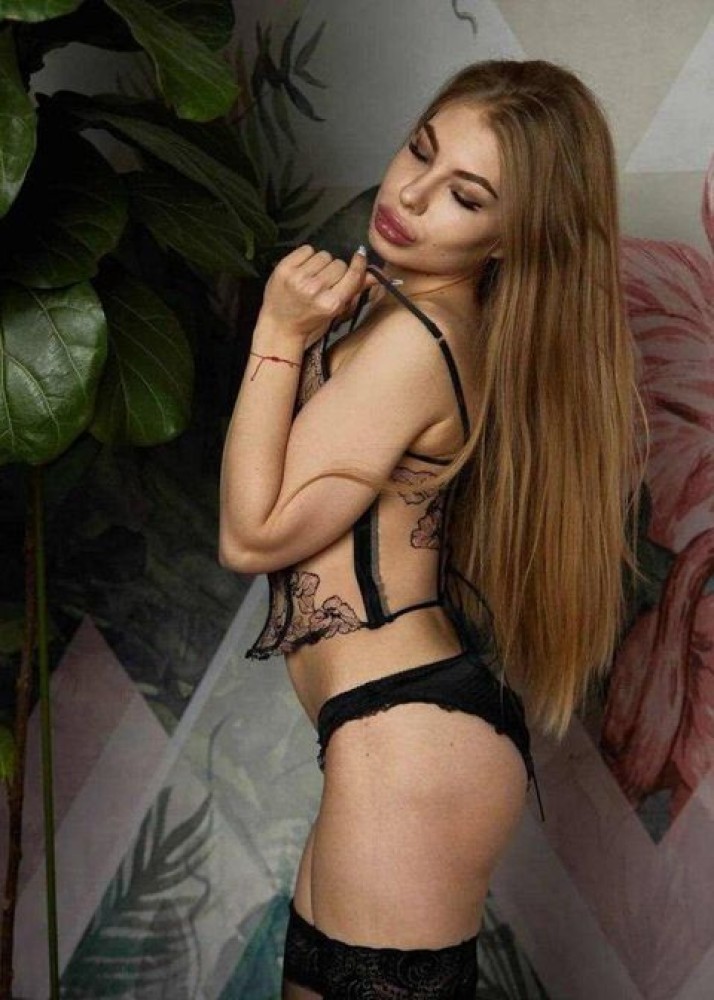 Индивидуалка Карина главное фото в городе Сургут 