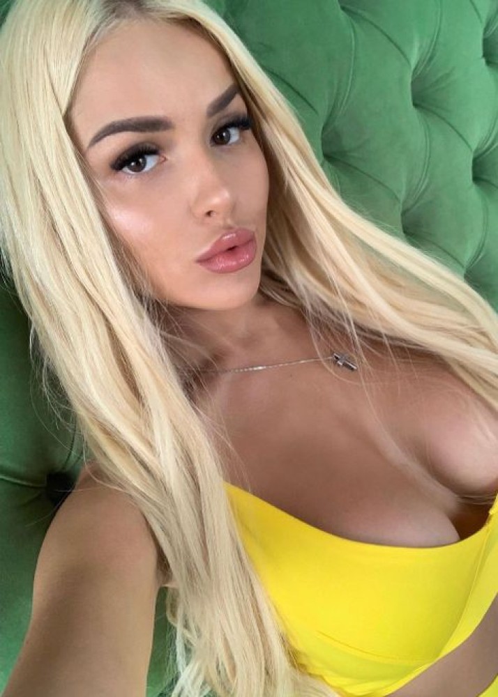 Индивидуалка Вика фото № 2 в городе Сургут