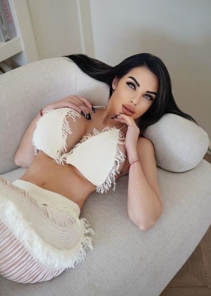 Индивидуалка Карина фото № 2 в городе Сургут